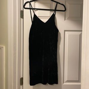 Alice and Olivia black dress size 2 with adjustable straps.NEVER BEEN WORN